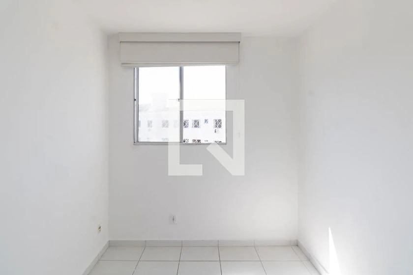 2-bedroom apartment with open-plan gas kitchen — photo 11