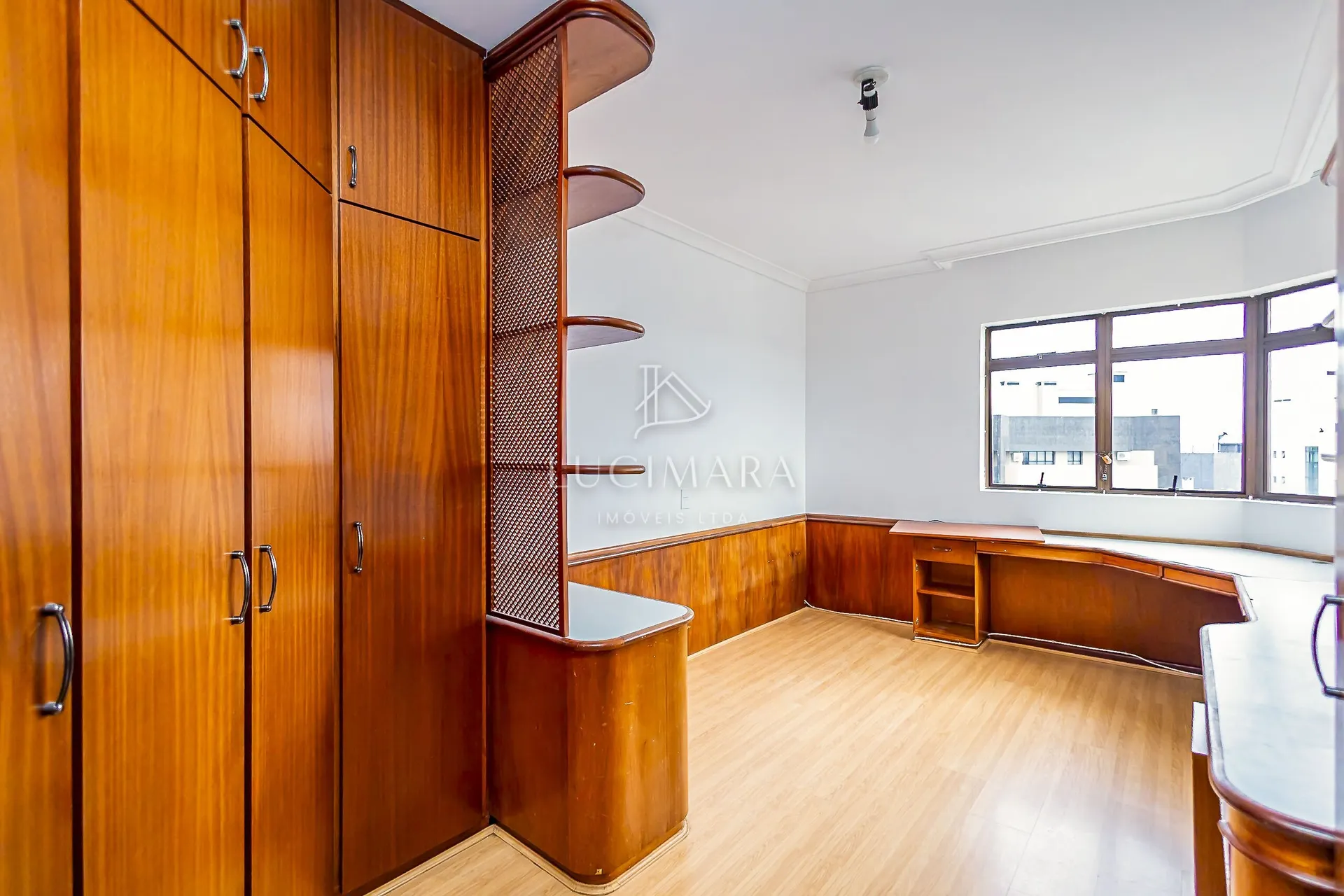 Незамеблированная квартира с 4 спальнями 427 м² — photo 57