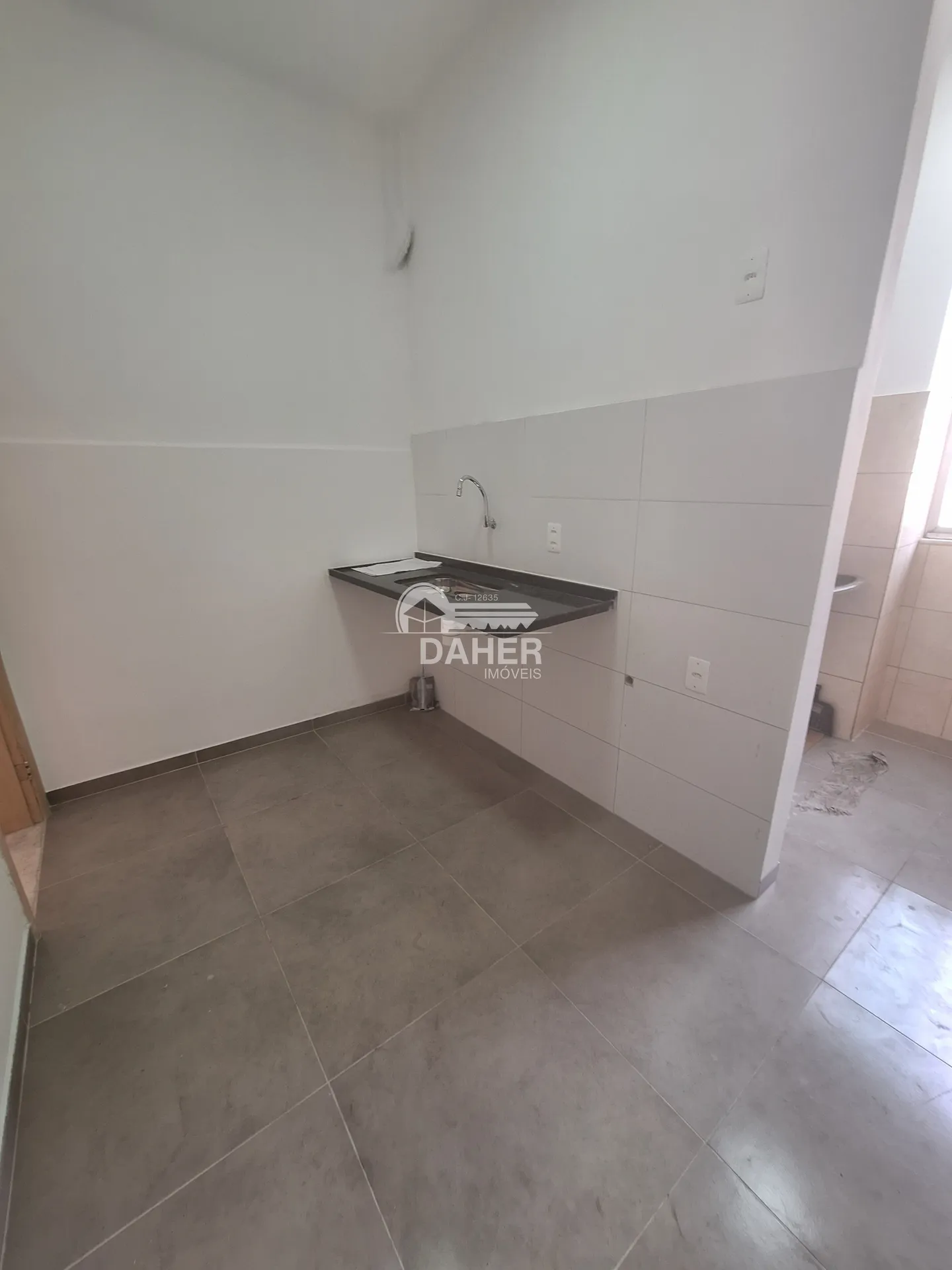 Apartamento de 2 quartos com banheiro de ducha elétrica — photo 3