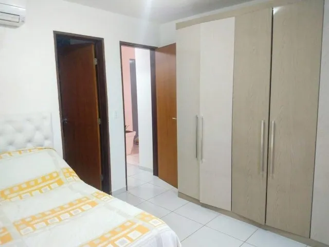 2-bedroom apartment with a home office — photo 4