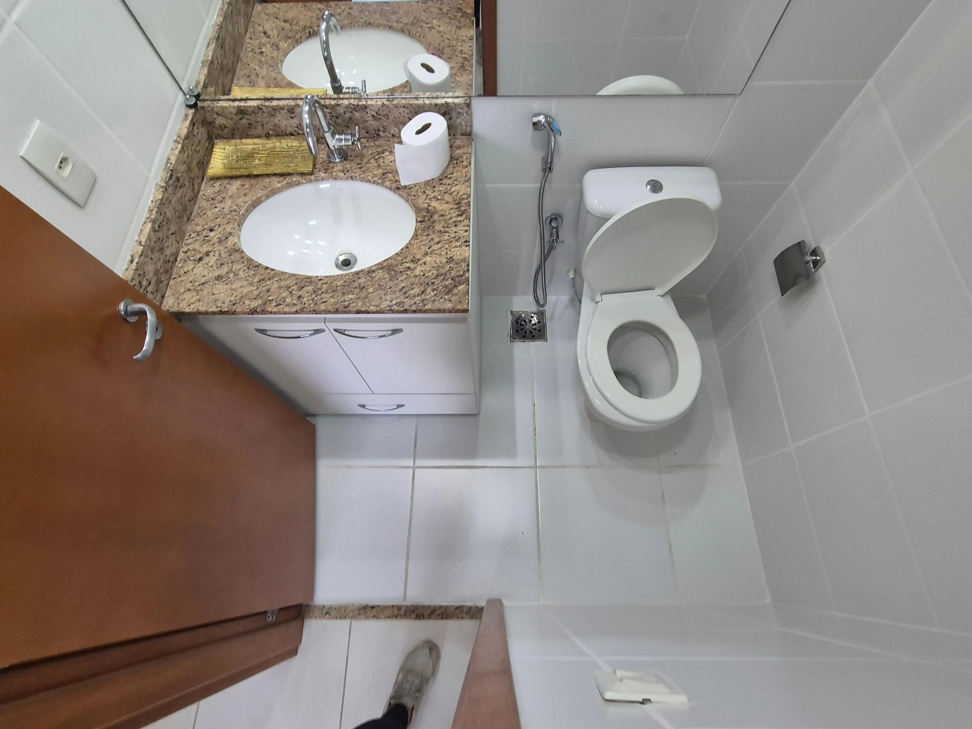 Apartment, 133 m², with a glass-enclosed balcony — photo 40