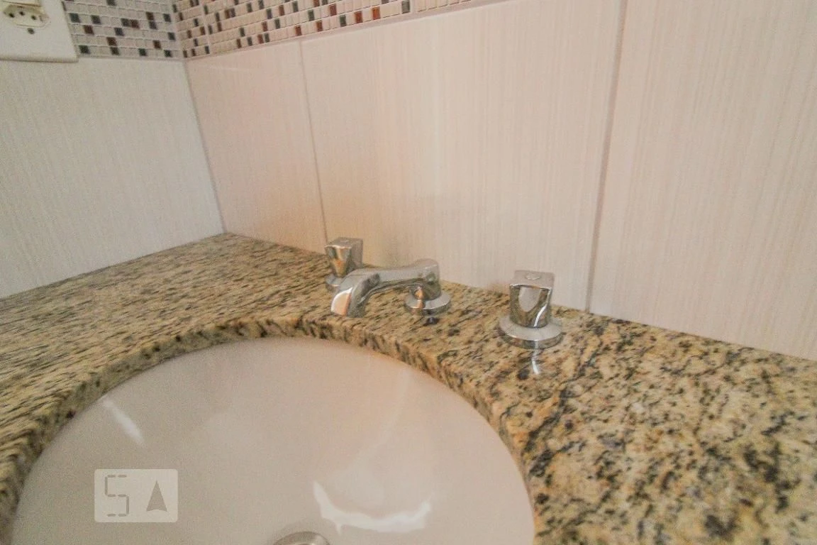 3-bedroom house, 1 with its own bathroom, 90 m², Curitiba — photo 42