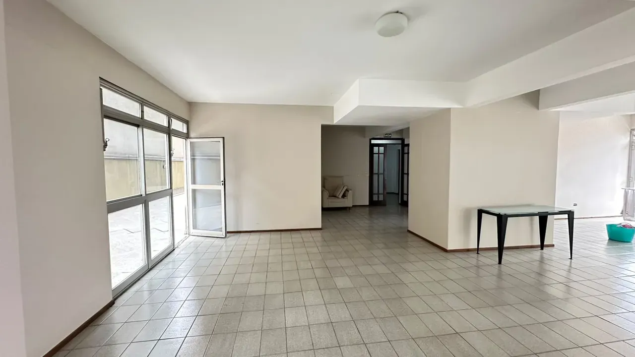 35 m² apartment with a washing machine and a home office — photo 25