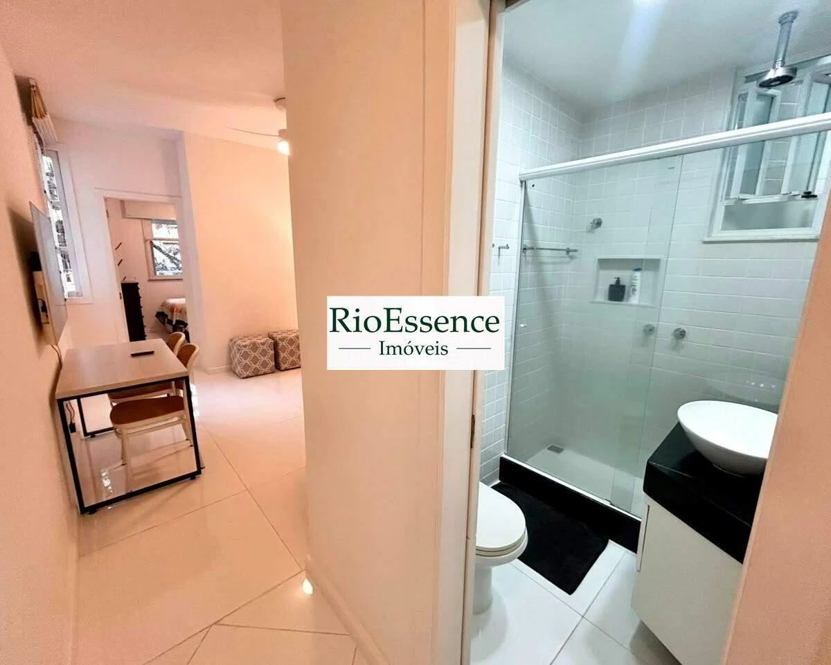 Furnished 1-bedroom apartment with separate kitchen — photo 10