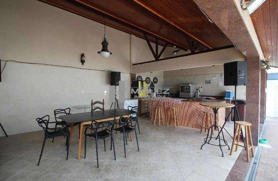 Casa mobiliada com varanda, 3 quartos e piscina — photo 36