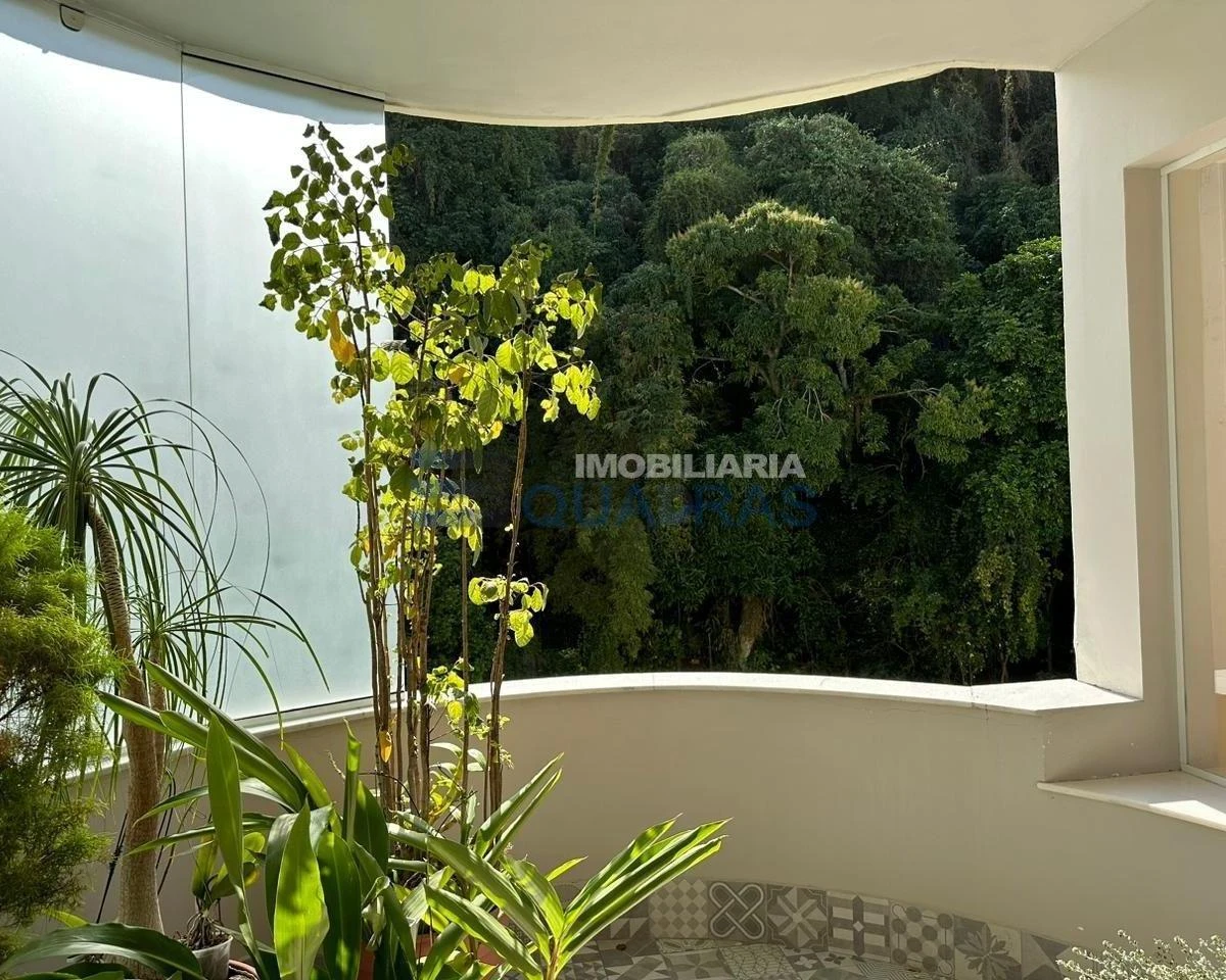 4-bedroom apartment with a home office in Rio de Janeiro — photo 20