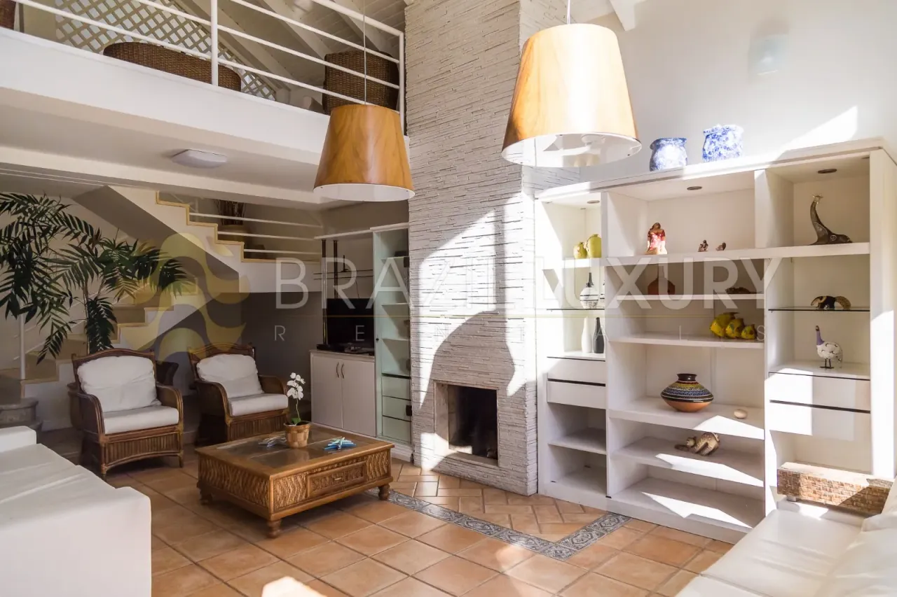 House with 4 bedrooms and 350 m², gas kitchen