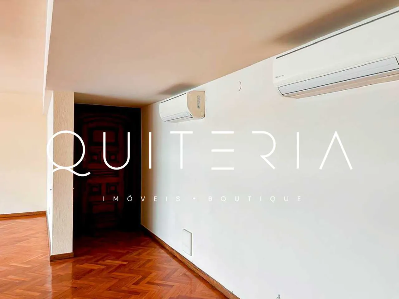 Apartamento com 4 quartos e cozinha separada de 212 m² — photo 18