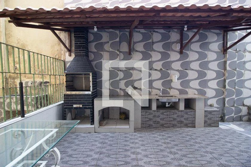Furnished 70 m² apartment with 2 bedrooms and 1 parking spot — photo 40