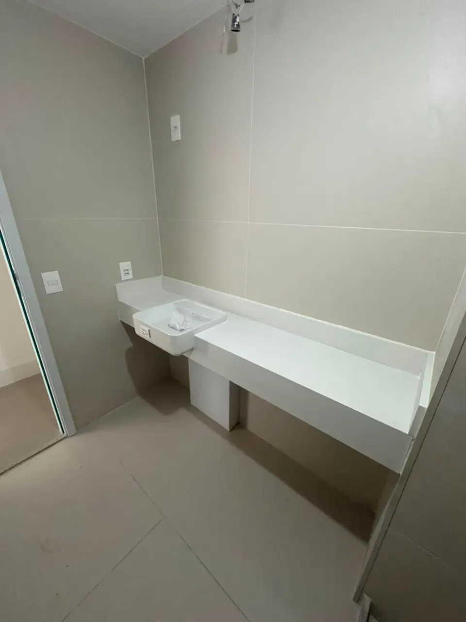 Apartamento com 4 quartos e 3 banheiros e varanda — photo 7