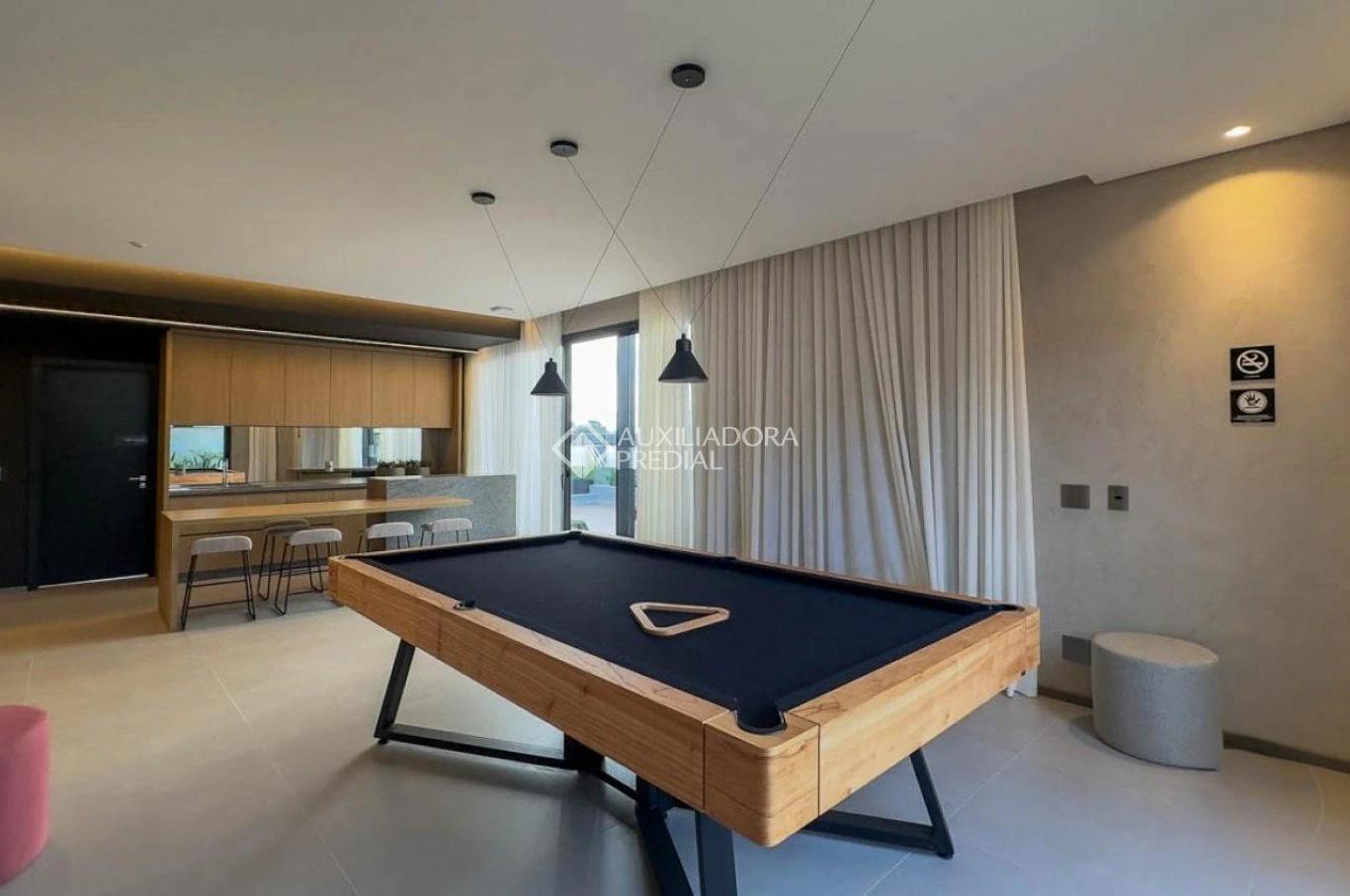 2-bedroom apartment with open kitchen and gas stove — photo 19