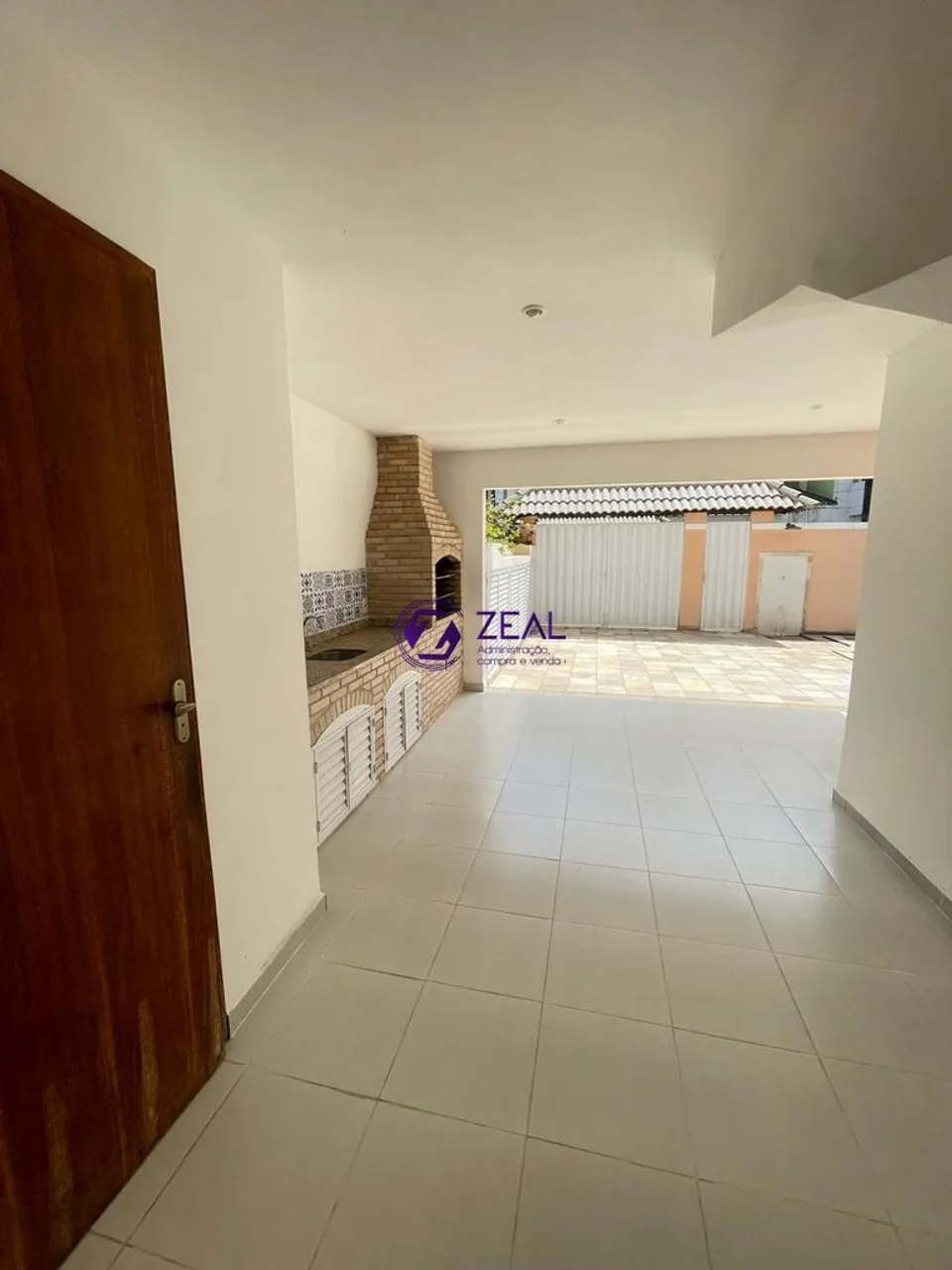 Triplex rental house with 4 suites and 220 m² — photo 9