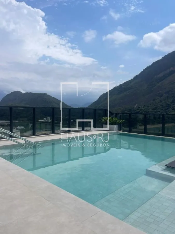 Квартира 61 м² с видом на горы и панорамными окнами — photo 3