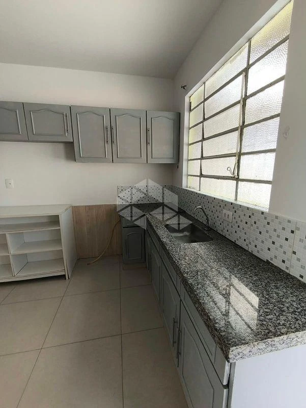 Casa de 3 dormitorios con balcón gourmet en Florianópolis — photo 21