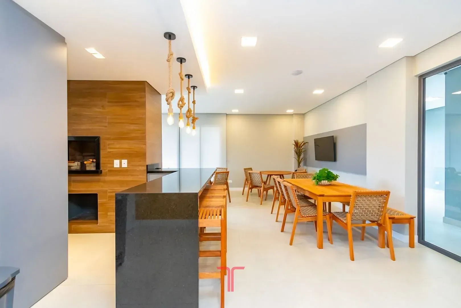 Furnished 45 m² studio with 1 bedroom and 1 bathroom — photo 79