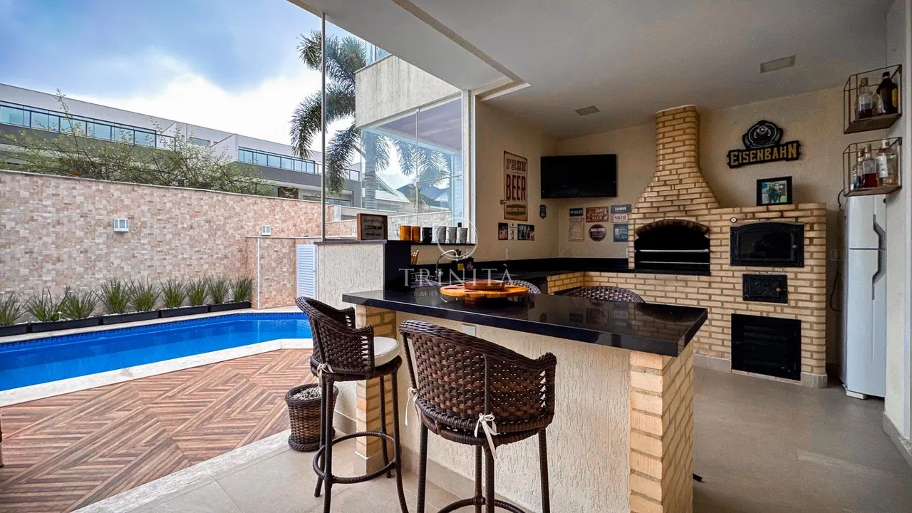 Condominium house with 5 bedrooms and balcony grill — photo 16