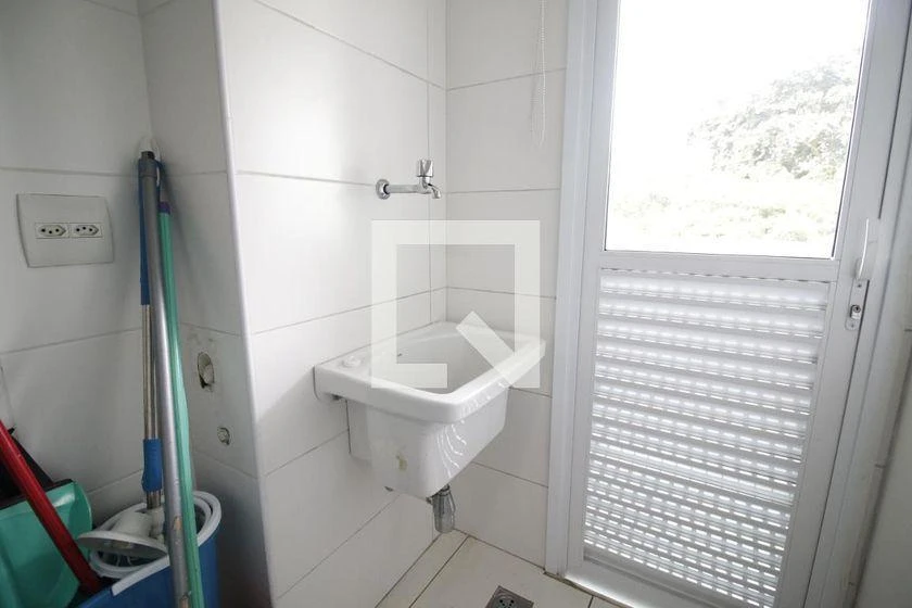 Furnished 2-bedroom apartment with 67 m² — photo 36