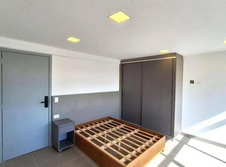 1-bedroom apartment with fitted kitchen and 62 m² — photo 3