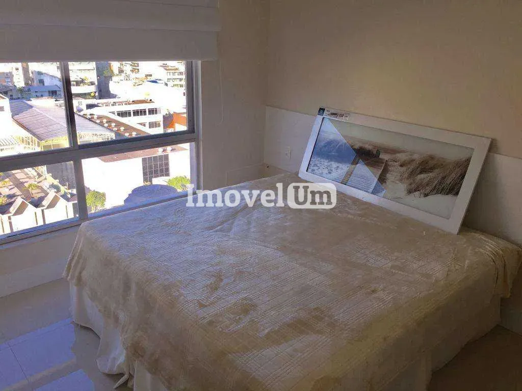 Apartment with 3 bedrooms and built-in wardrobes — photo 11