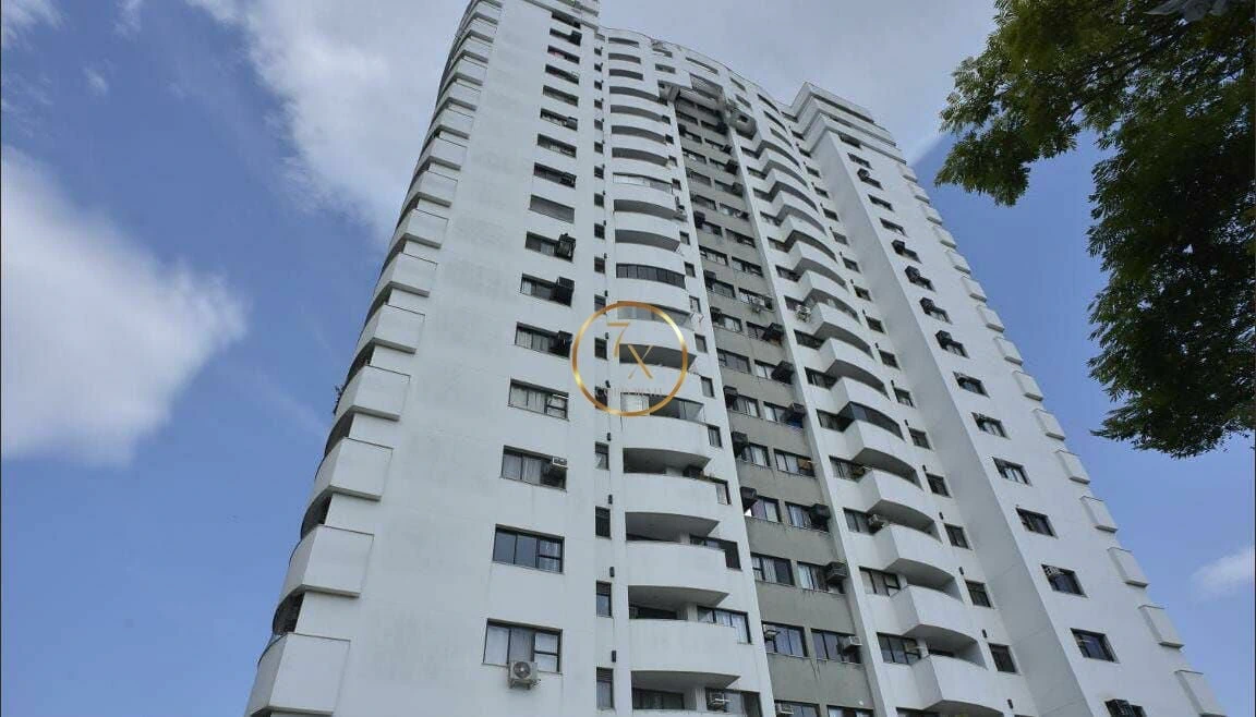 Cobertura com 3 quartos e cozinha fechada com fogão a gás — photo 23