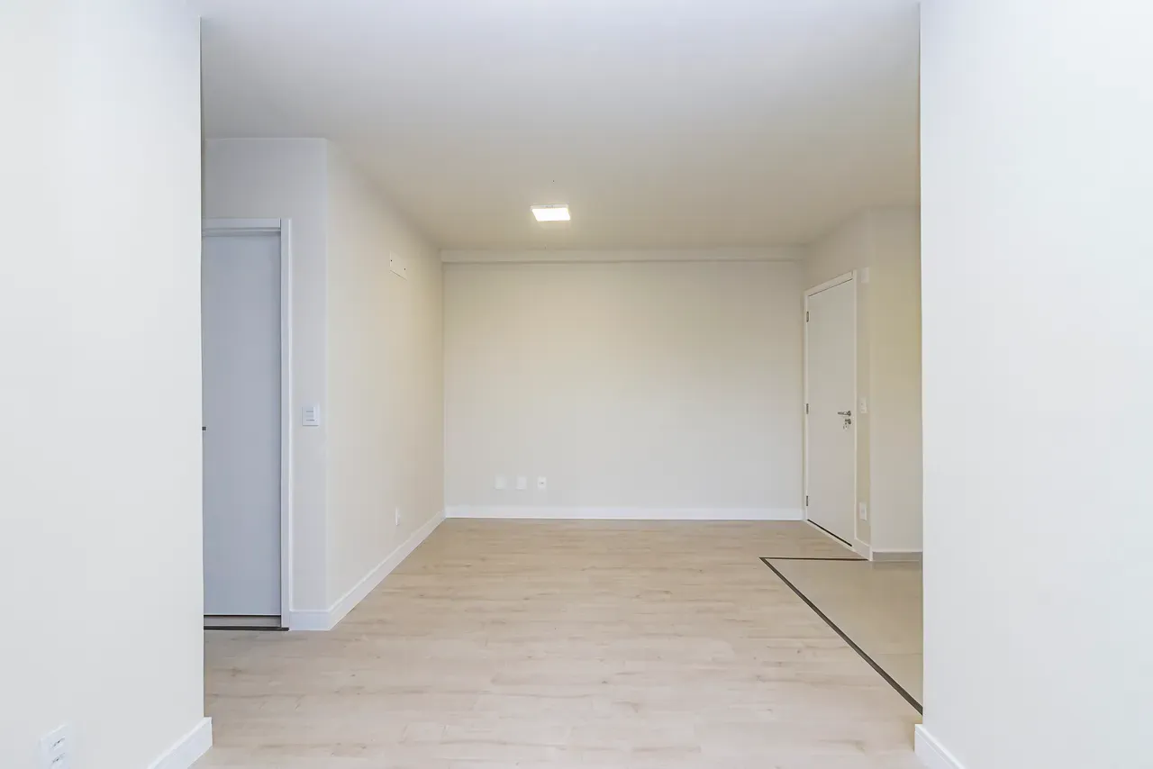 Apartment on the 3rd floor with a park view — photo 35
