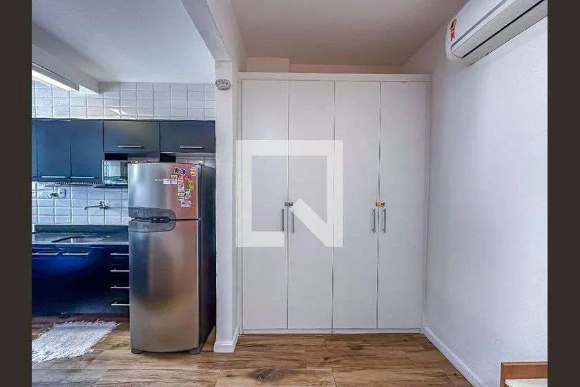 Apartamento de 1 quarto com secadora, Centro — photo 14