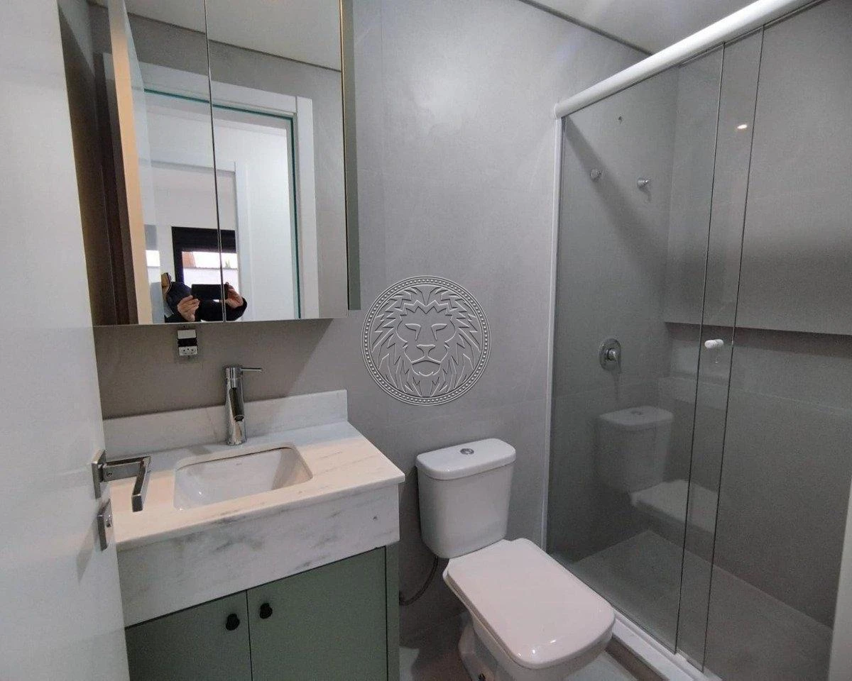Пральна машина та 2 спальні: квартира 70 м² — photo 43
