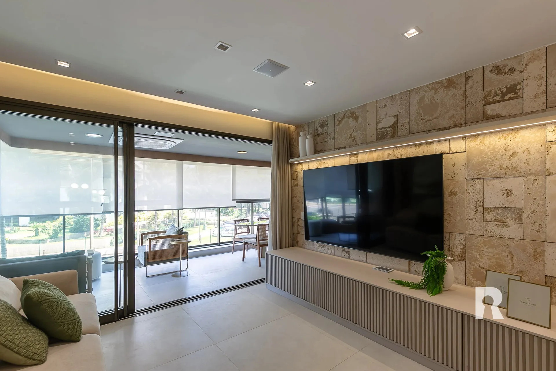 3-bedroom apartment with a jacuzzi — photo 20