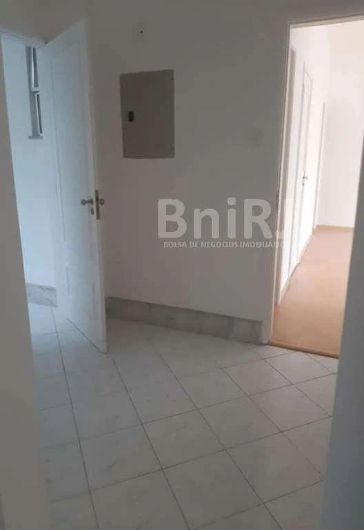 Rental apartment with 131 m² and 3 bedrooms — photo 2