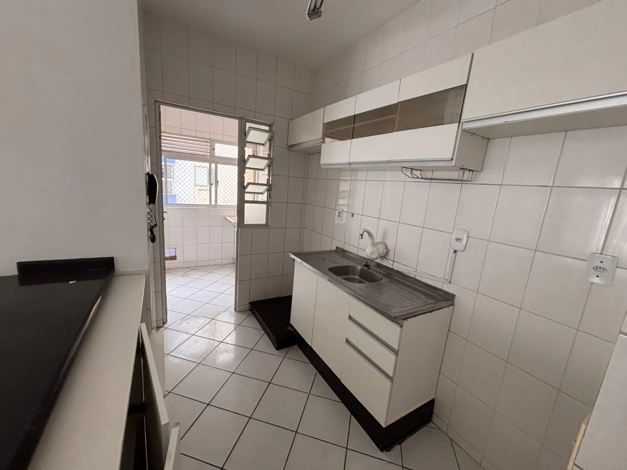 3-bedroom apartment, 1 with its own bathroom, 85 m² — photo 12