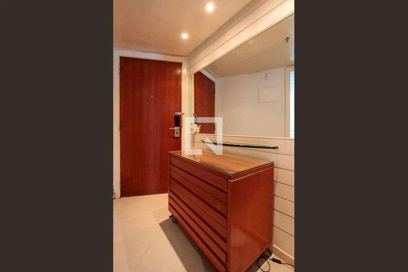Furnished 120 m² apartment with 2 en-suite bedrooms — photo 28