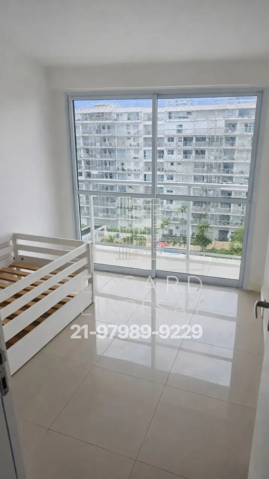 3-bedroom apartment in a building with a sauna — photo 4