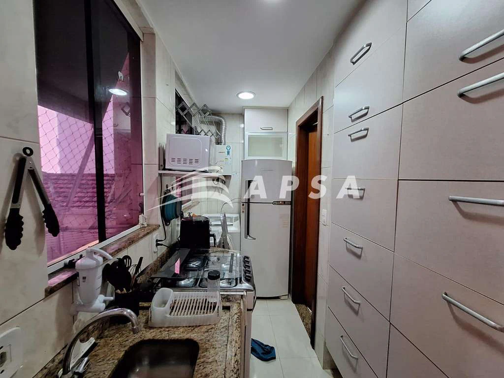 Apartamento mobiliado de 35 m² com 1 quarto e box de vidro — photo 3