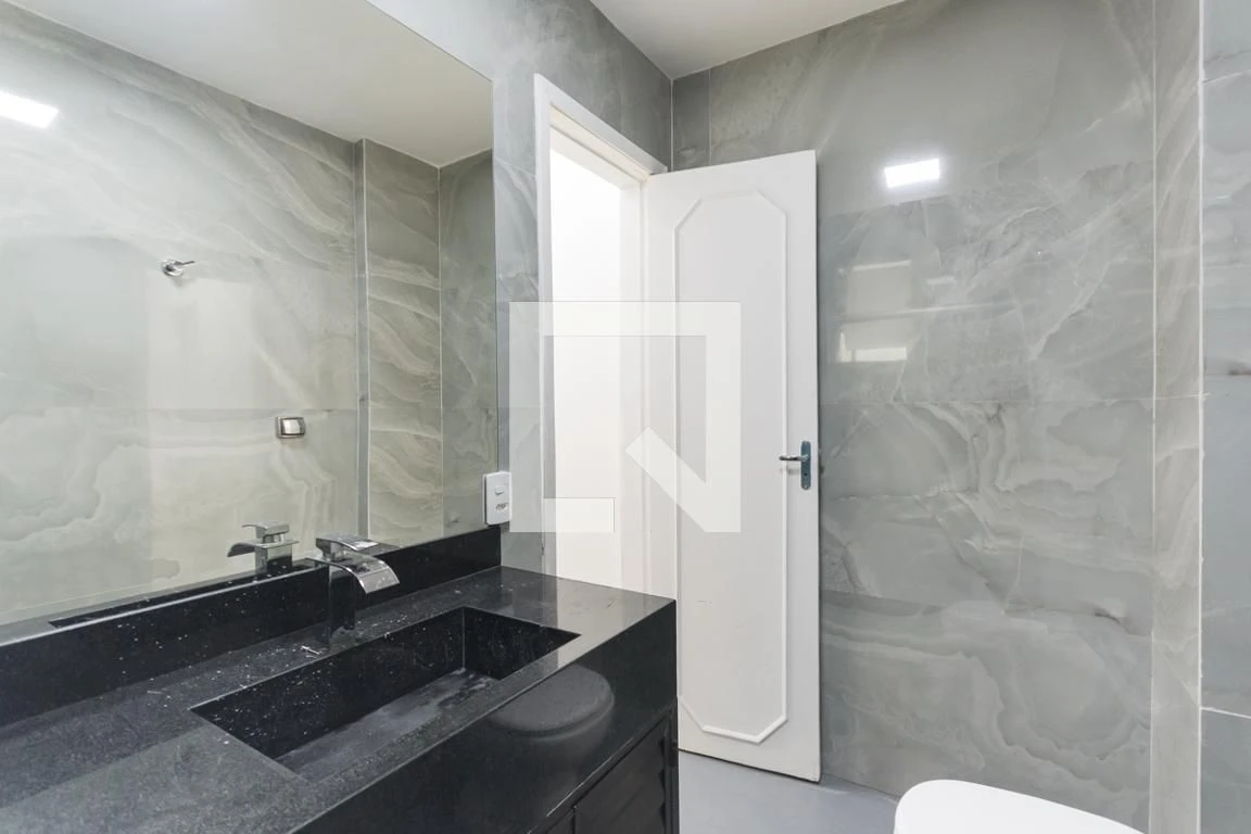 Apartamento de 2 quartos com varanda envidraçada — photo 5