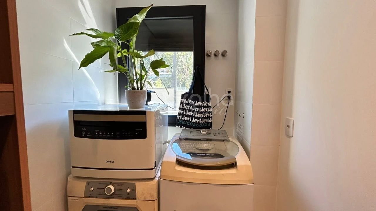 Mountain view in a 2-bedroom apartment, 116 m² — photo 22