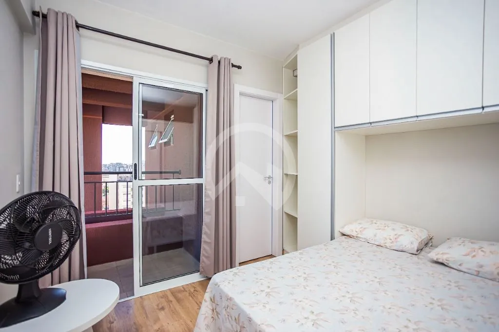 Furnished 1-bedroom apartment with fitted kitchen cabinets — photo 8