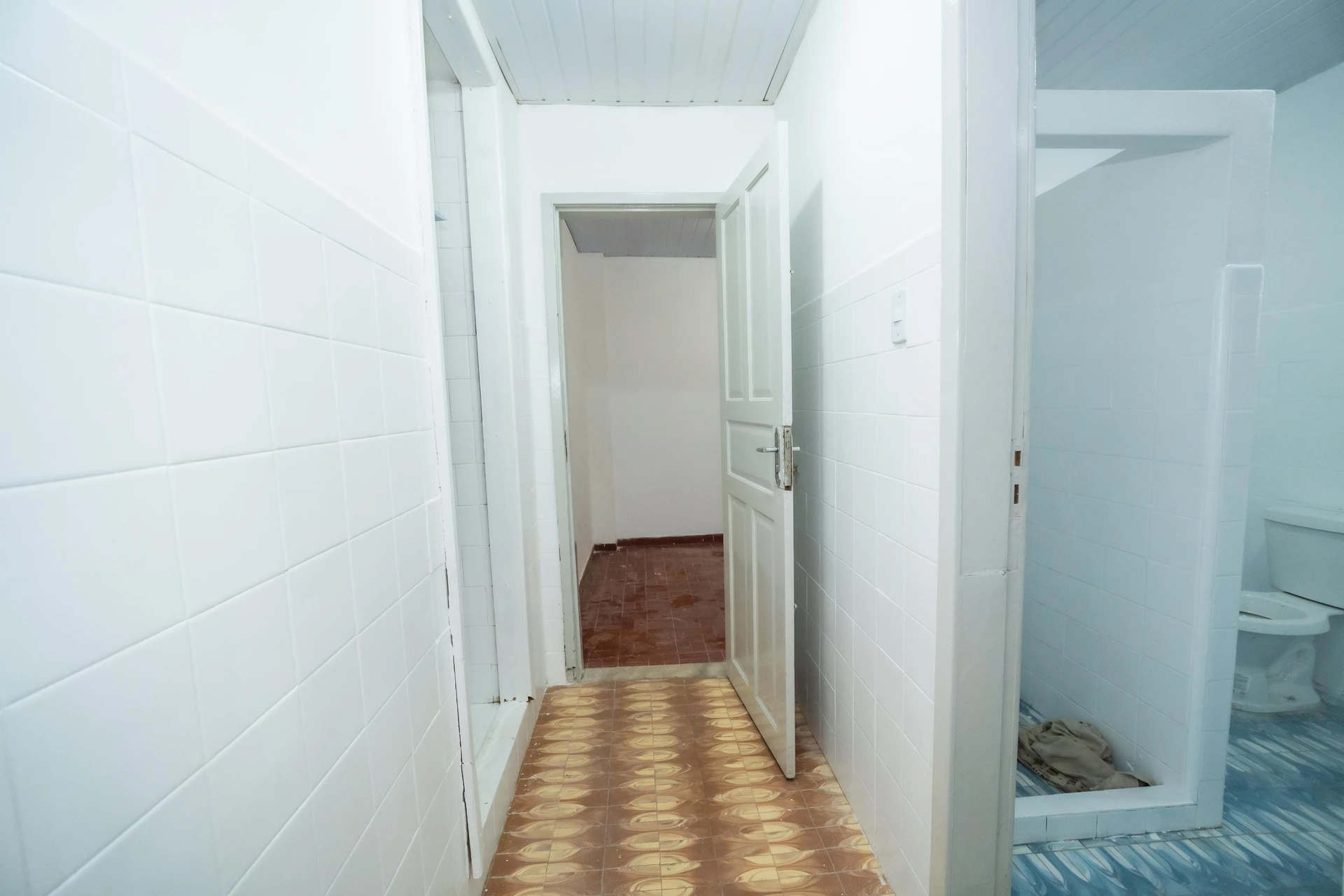 2-bedroom house with a garden — photo 11