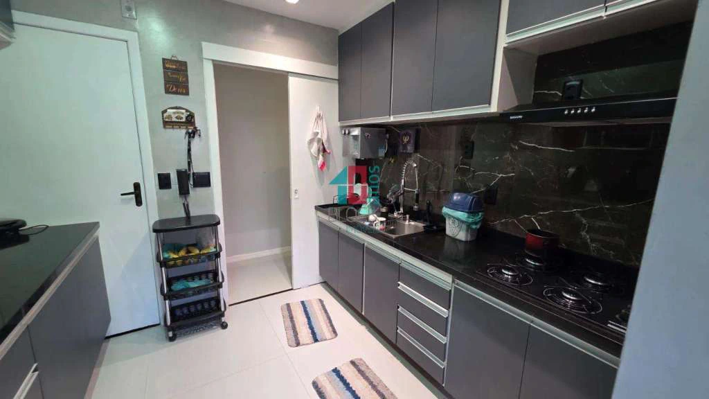 2-bedroom apartment with en-suite and enclosed balcony — photo 9