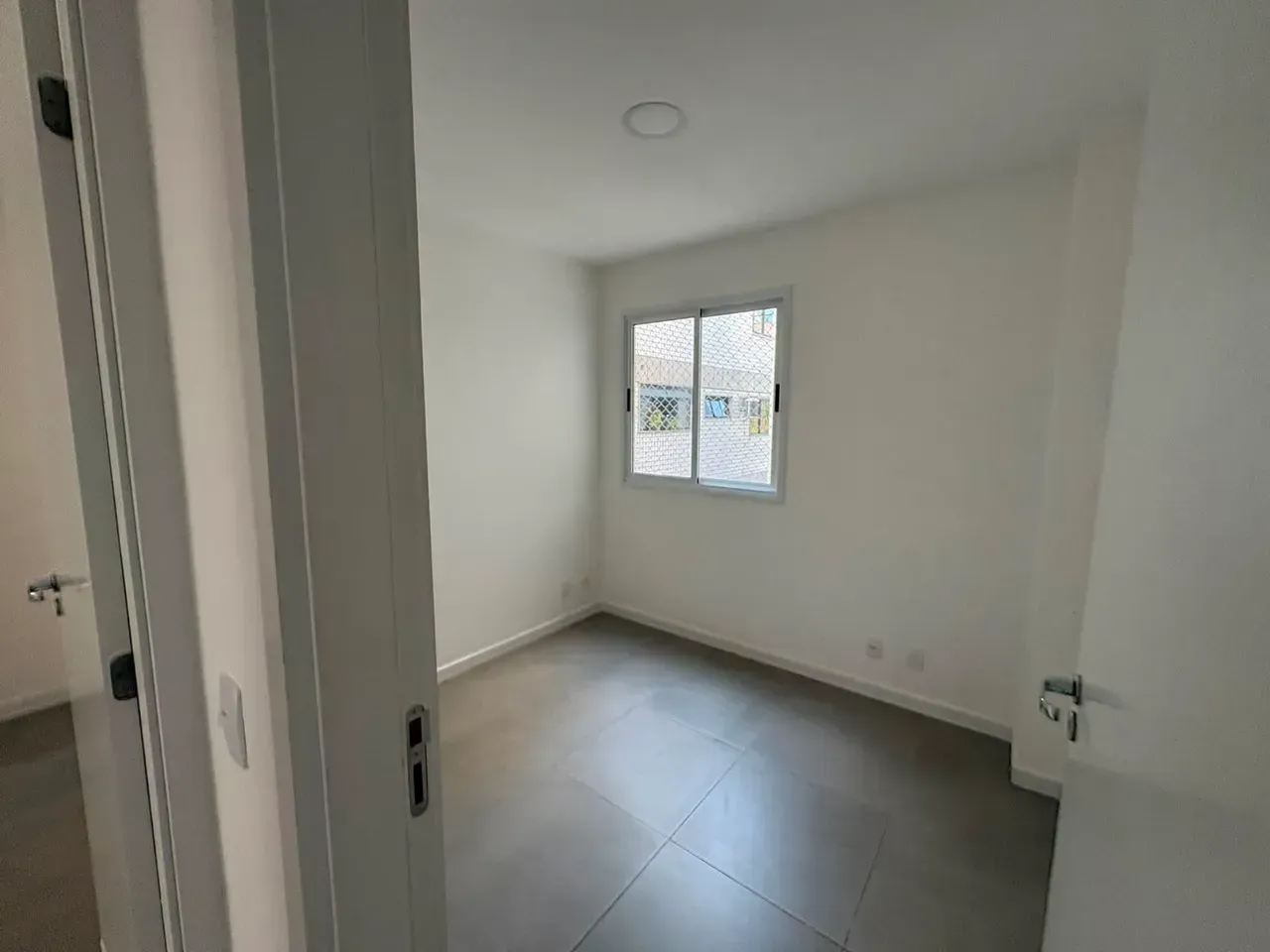 Apartamento sem mobília com 3 quartos e 2 banheiros — photo 8