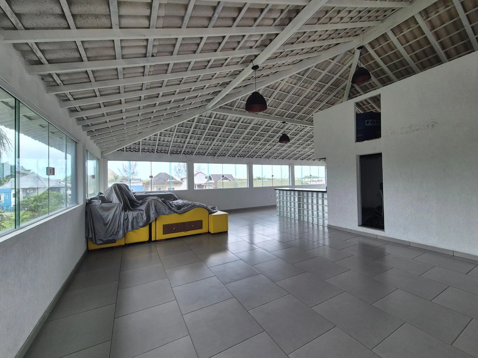4 quartos e jacuzzi: casa de 318 m² — photo 84