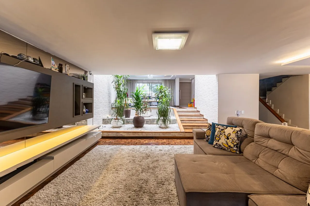 3-bedroom house with heated pool and independent office — photo 7