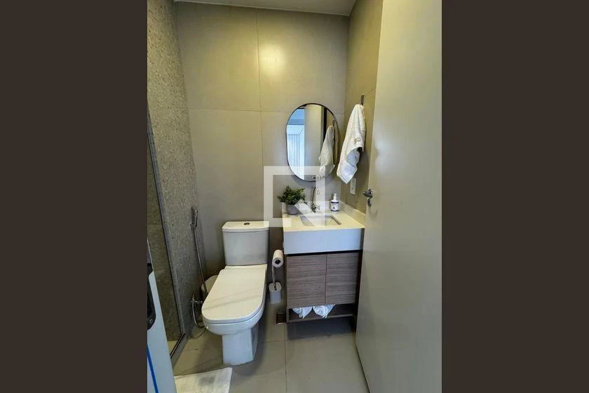 Apartamento amueblado de 2 dormitorios con cocina abierta — photo 2