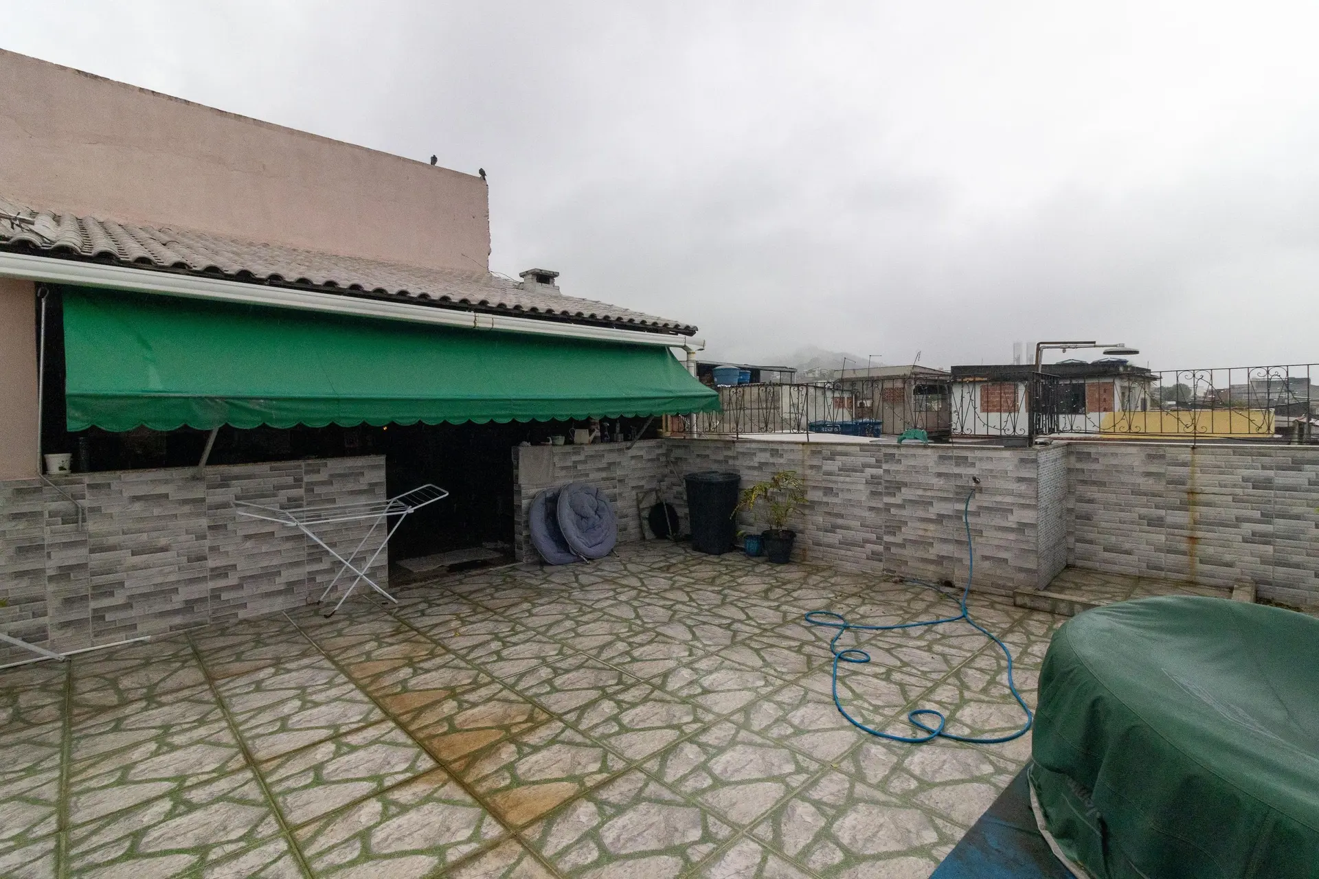 Casa mobiliada com 4 quartos e quintal privativo — photo 49