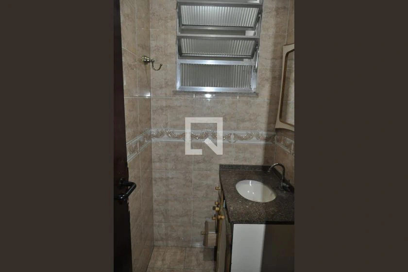 5-bedroom house with 450 m² and a private-use pool — photo 20