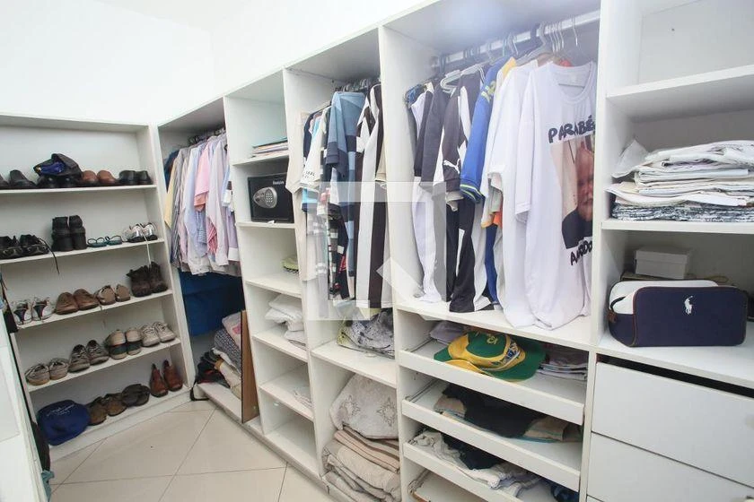 Apartment with 3 bedrooms, 1 en-suite, 397 m² — photo 23