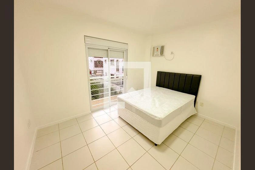 Apartamento com cozinha separada e 2 quartos e 1 vaga — photo 15