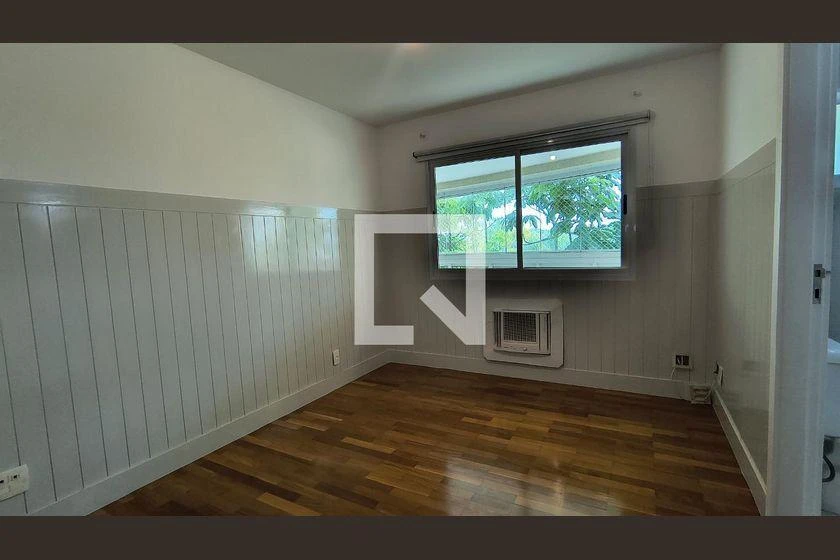 Apartamento, 122 m², com piso de madeira ou laminado — photo 13