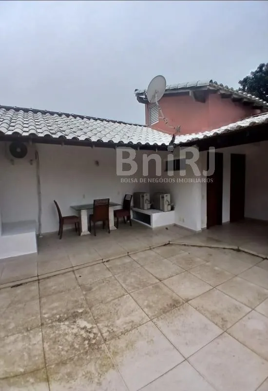 Casa sem mobília de 277 m² com 3 quartos — photo 15
