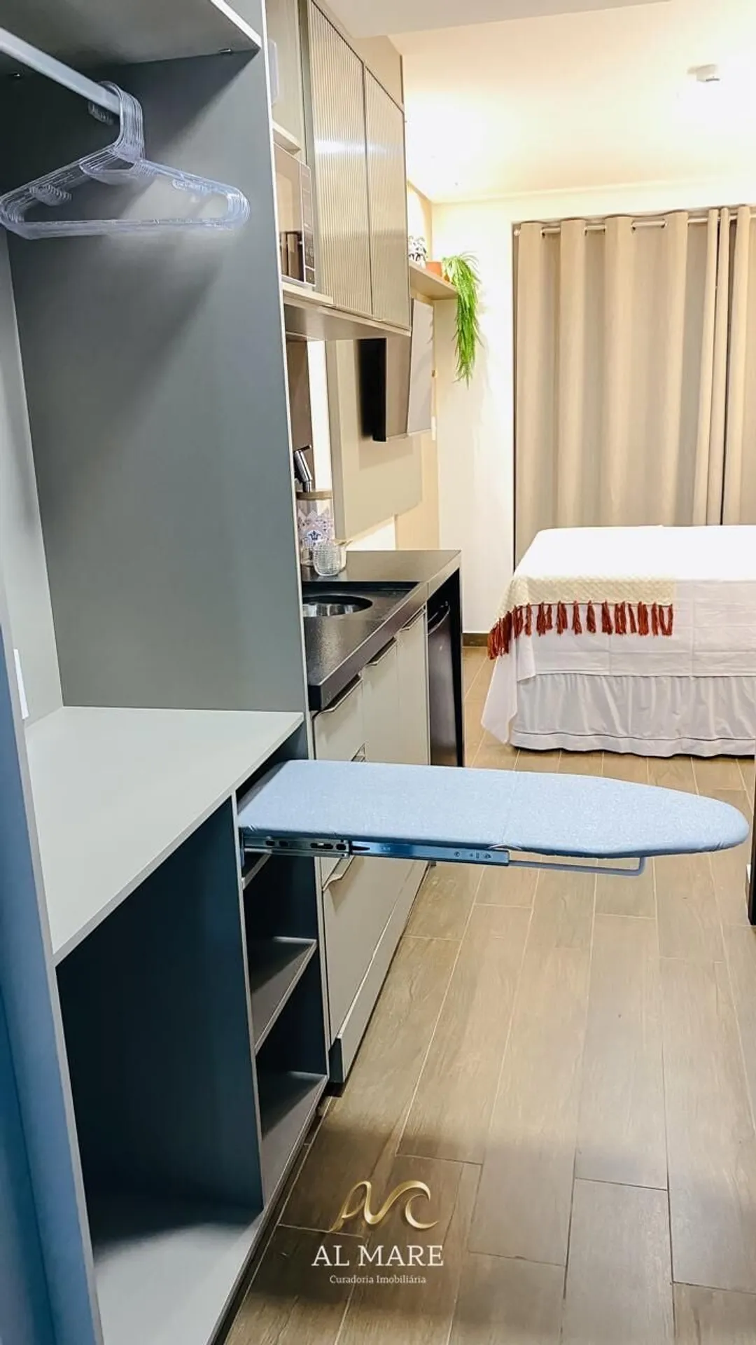 Apartamento de 1 quarto com banheiro privativo 28 m²