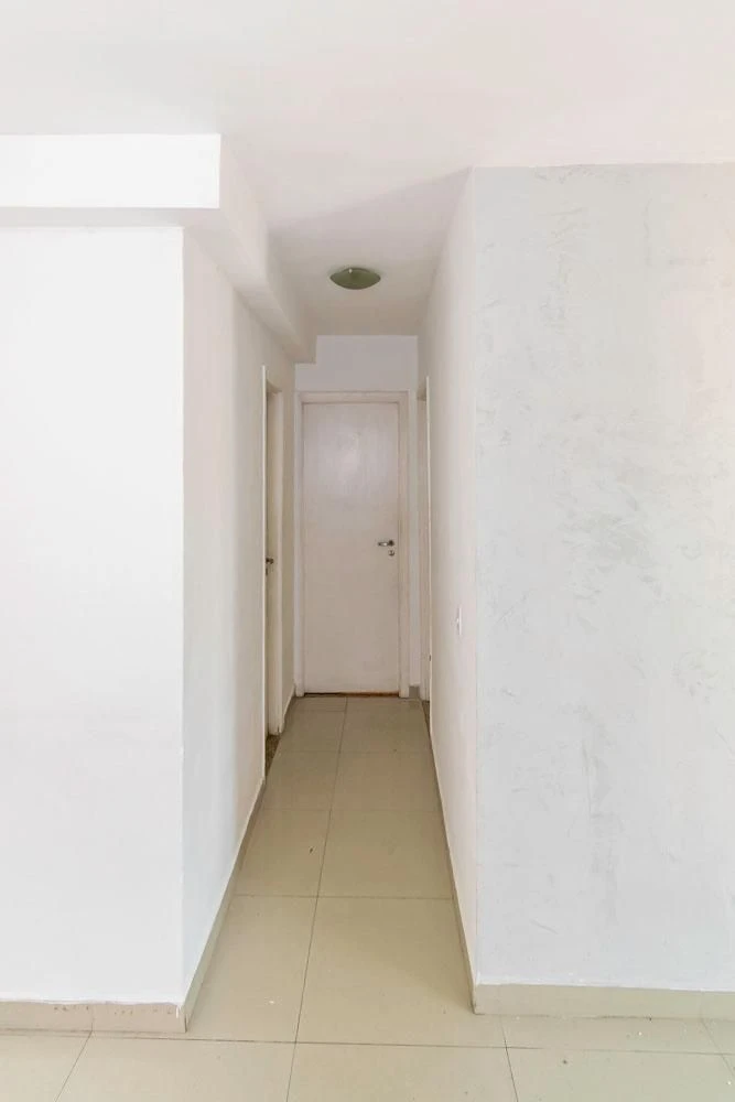 Apartamento de 2 quartos em condomínio com piscina — photo 38